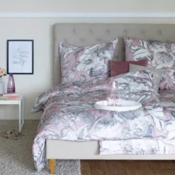 Parure De Lit En Satin Mako Sophie -Promos Sommeil Zen Boutique 1000126891 180727 15433513 MOOD GALLERYIMAGES P000000001000126891 mood