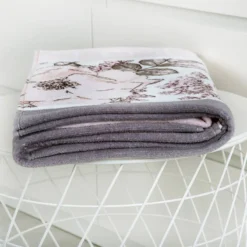 Serviette Bench Nature Inspired II 10 Serviette Bench Nature Inspired II -Promos Sommeil Zen Boutique 1000304042 230315 030 DETAILS P000000001000304042