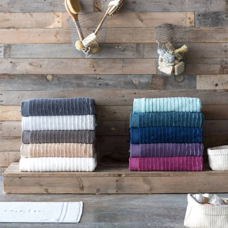 Lot De 3 Serviettes Guy Laroche PALACE 2 Lot De 3 Serviettes Guy Laroche PALACE – Image 2